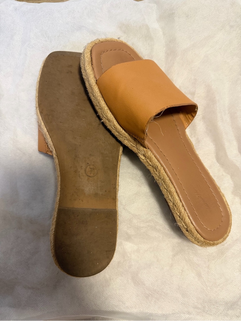 Universal Thread Cognac Wide-Band Slide Sandals - Picture 3 of 3
